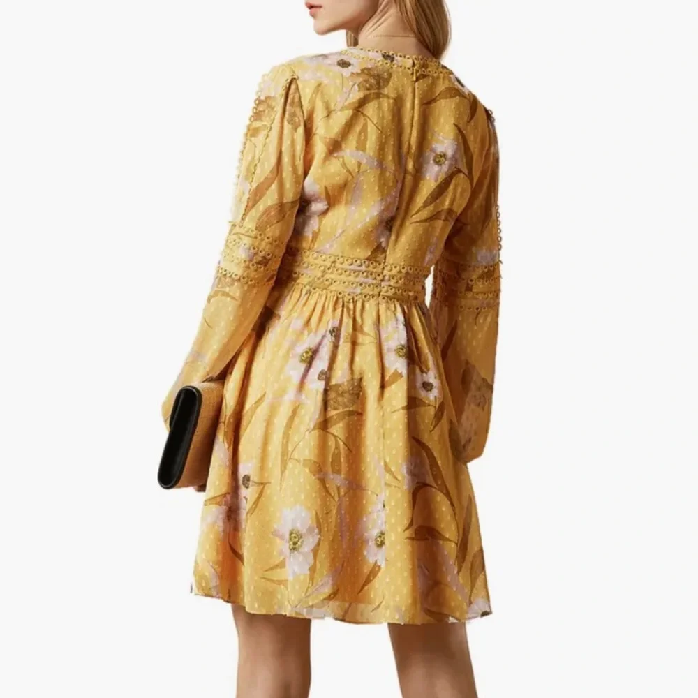 TED BAKER “Posyy” Yellow Mini V Neck Floral Dress w pockets - Picture 13 of 14